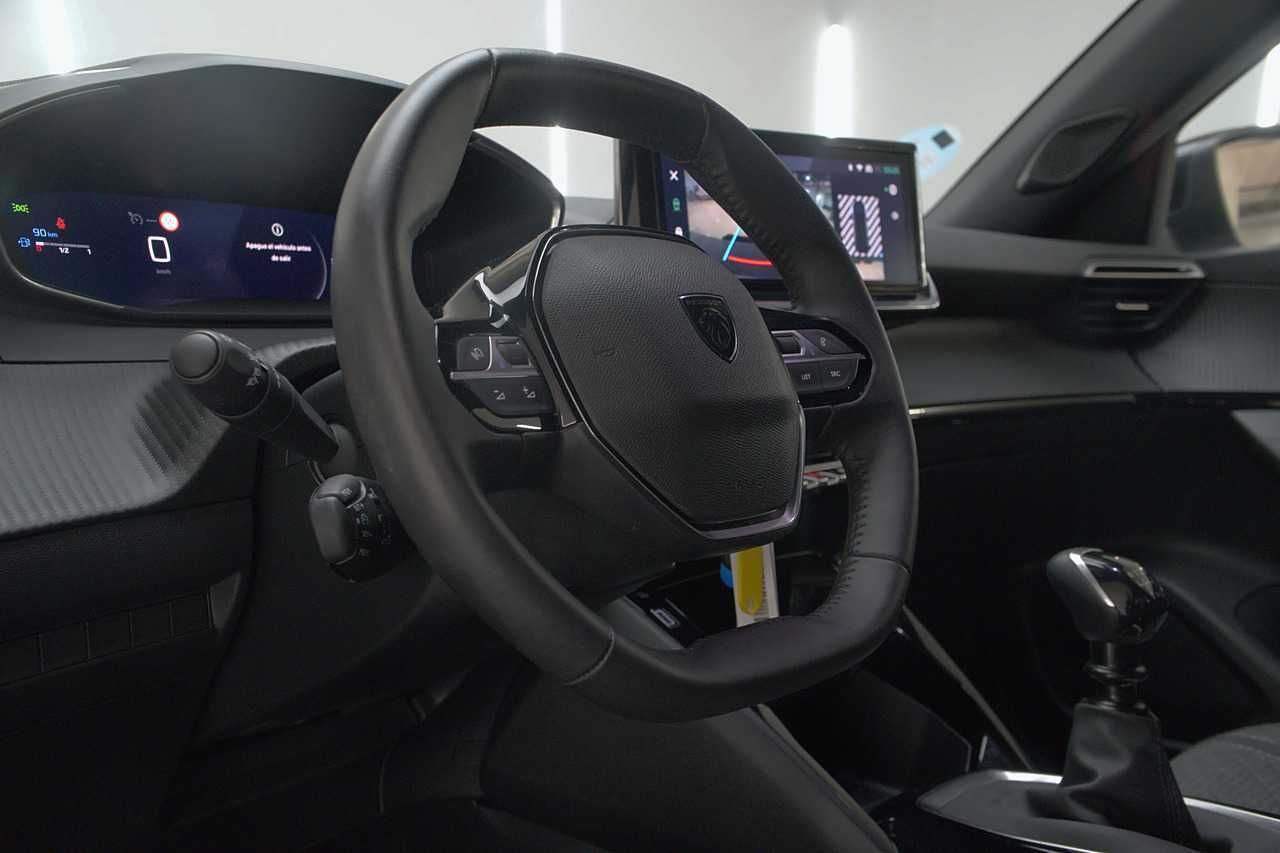 Peugeot 2008 Allure Puretech 100 S&S 6 Vel. MAN  - Foto 17