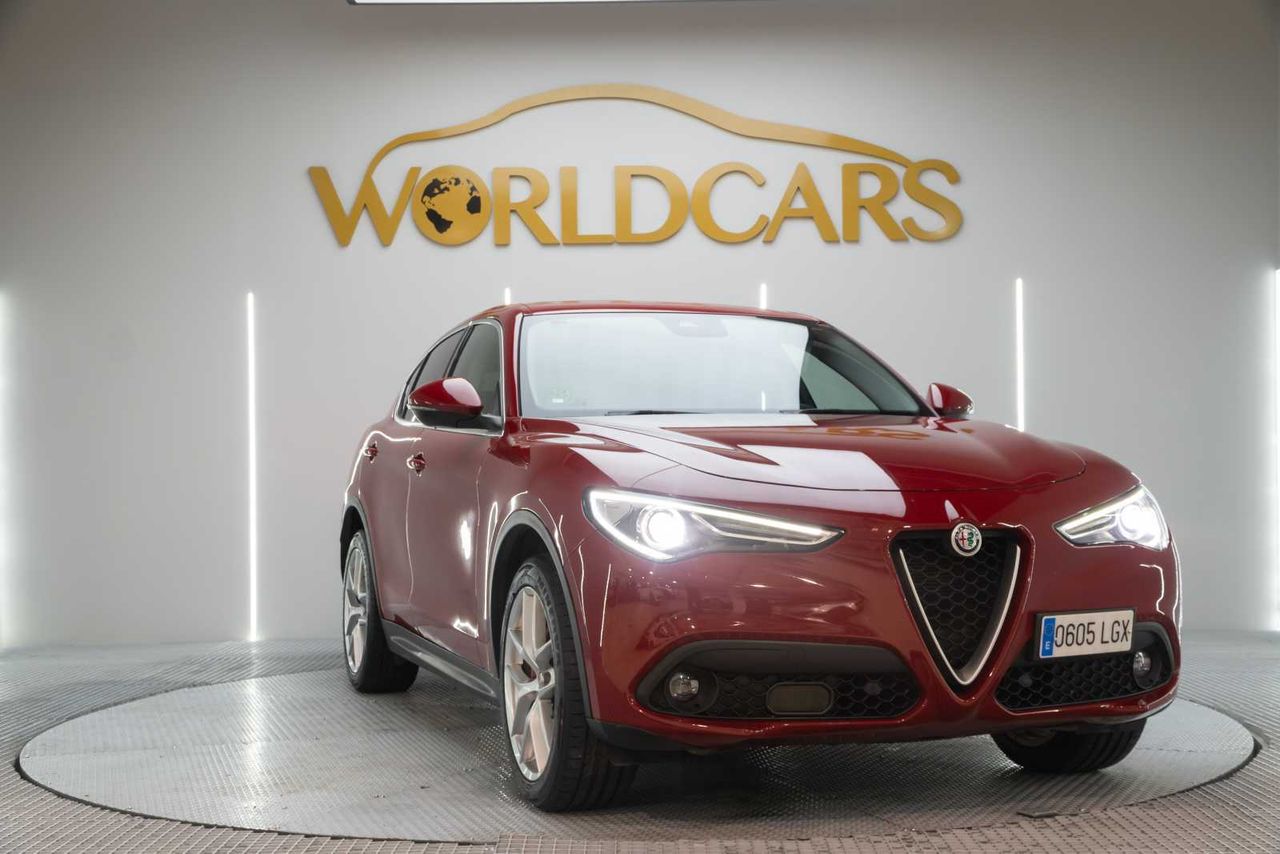Alfa Romeo Stelvio 2.2 Diésel 154kW (210CV) Executive Q4  - Foto 4