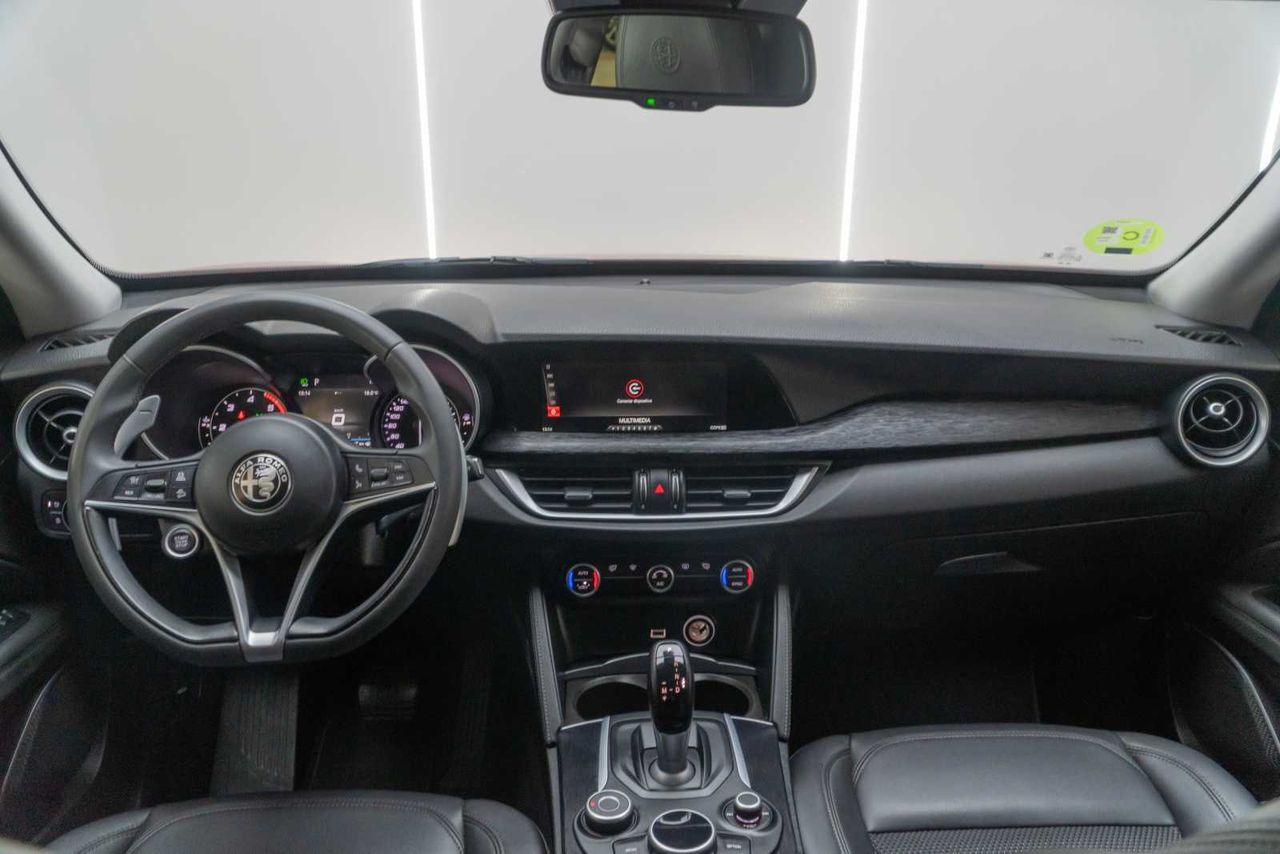 Alfa Romeo Stelvio 2.2 Diésel 154kW (210CV) Executive Q4  - Foto 22