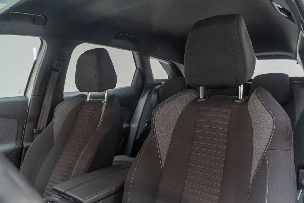Peugeot 3008 1.5 BlueHDi 96kW Active Pack EAT8  - Foto 18