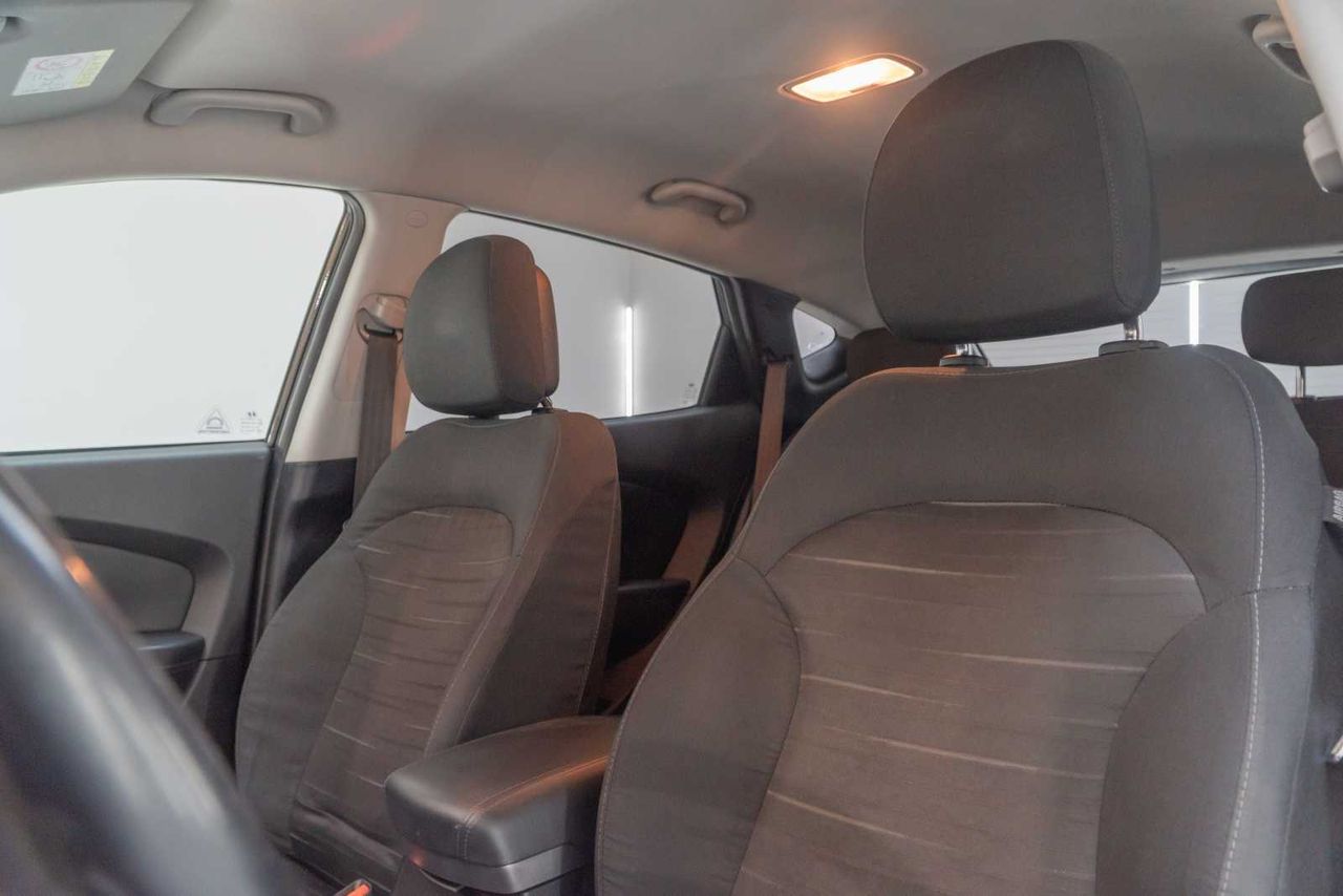 Hyundai ix35 1.7 CRDi BlueDrive Kosmo Klass 4x2 - Foto 18