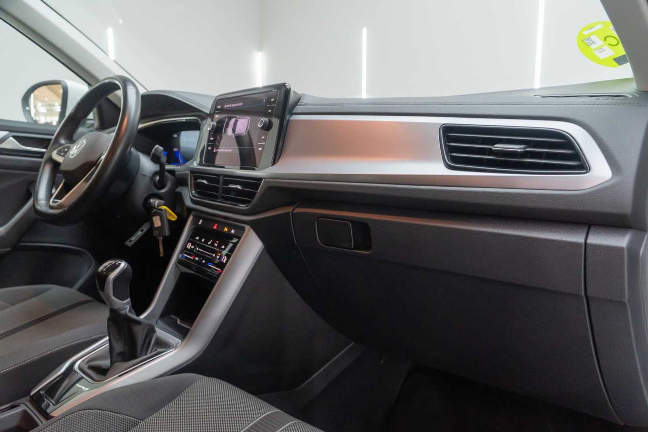 Volkswagen T-Roc Life 2.0 TDI 85kW (115CV)  - Foto 20