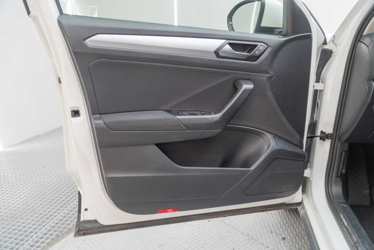 Volkswagen T-Roc Life 2.0 TDI 85kW (115CV)  - Foto 14
