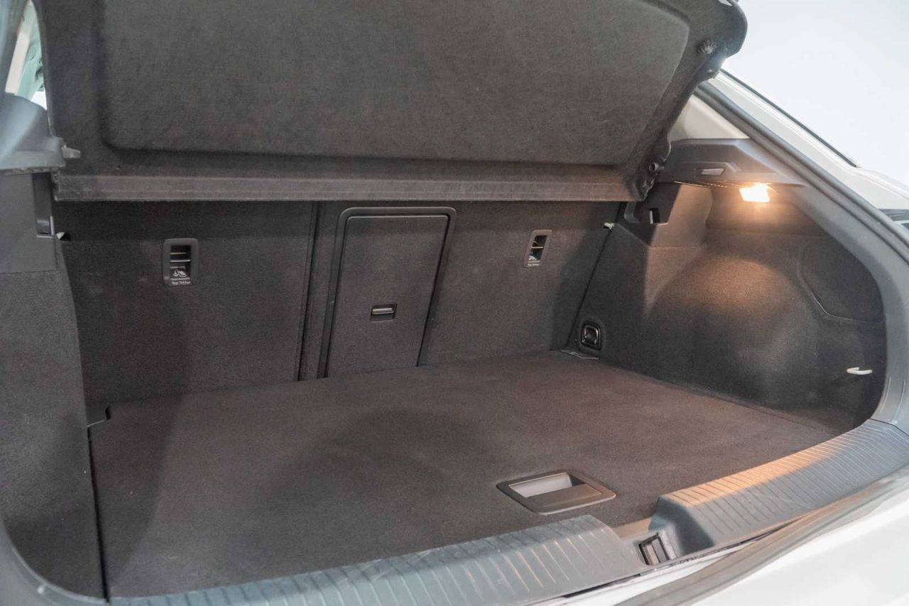 Volkswagen T-Roc Life 2.0 TDI 85kW (115CV)  - Foto 7
