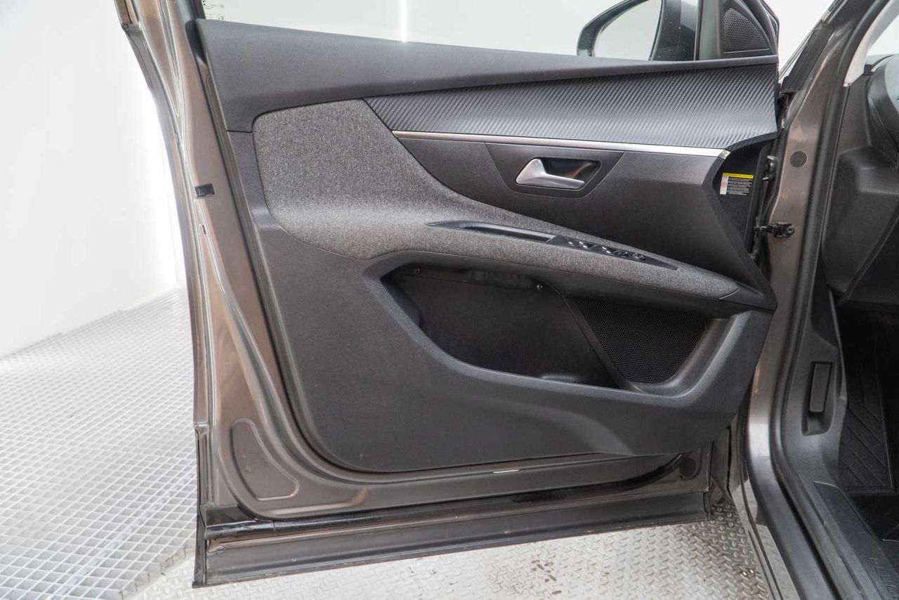 Peugeot 5008 Active 1.2L PureTech 96kW (130CV) S&S  - Foto 16