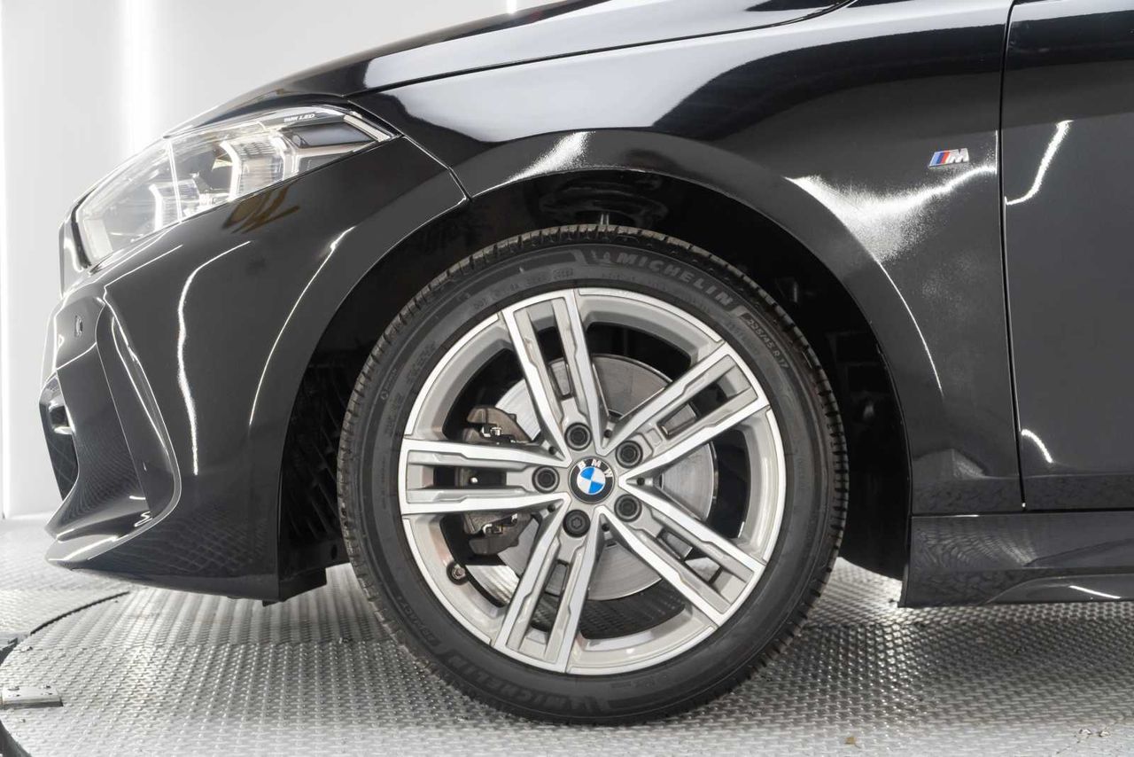 BMW Serie 1 116 - Foto 24