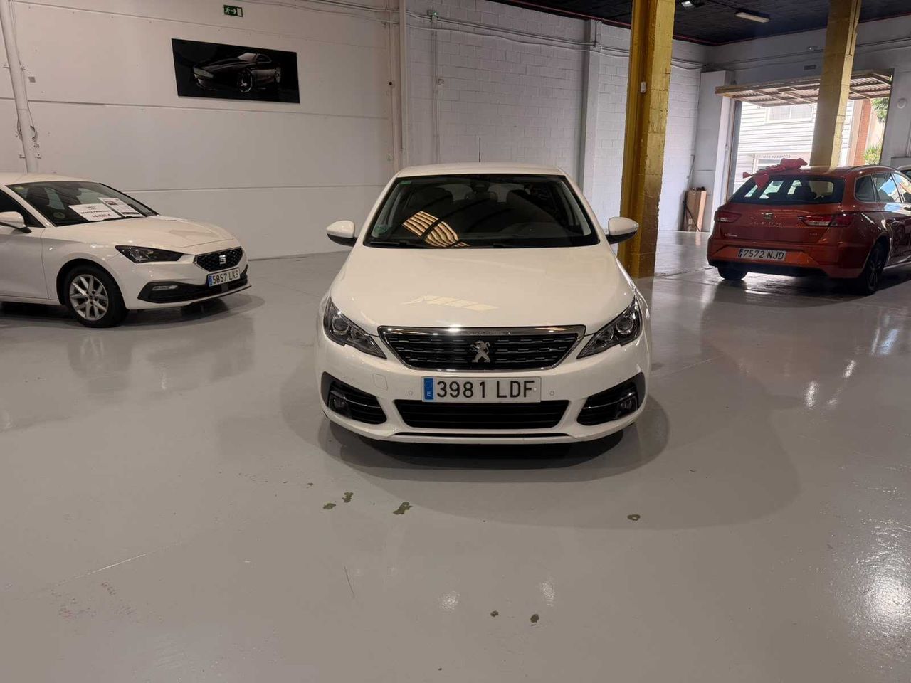 Peugeot 308 bluehdi 130 1.5 allure  - Foto 9