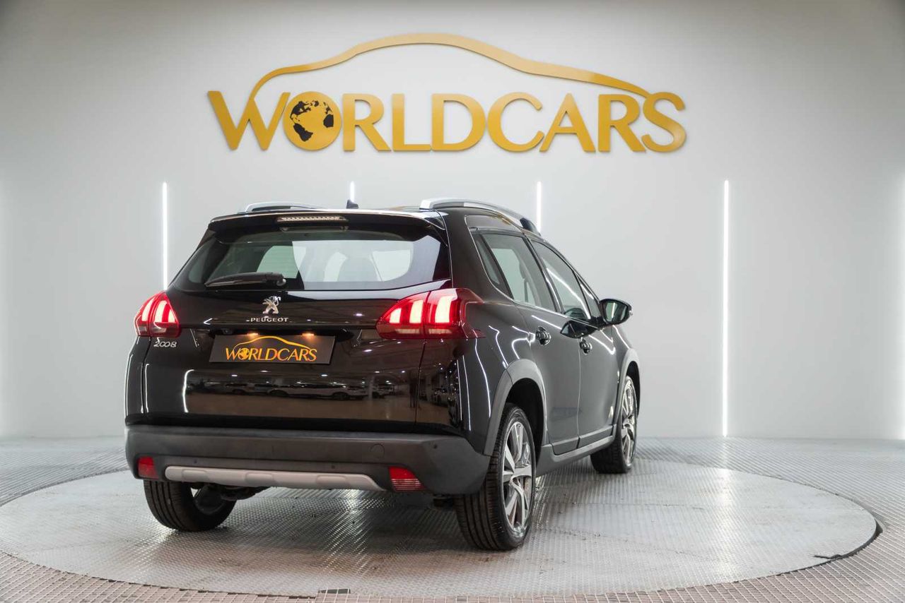 Peugeot 2008 Allure 1.2 PureTech 81KW (110CV) Auto  - Foto 6