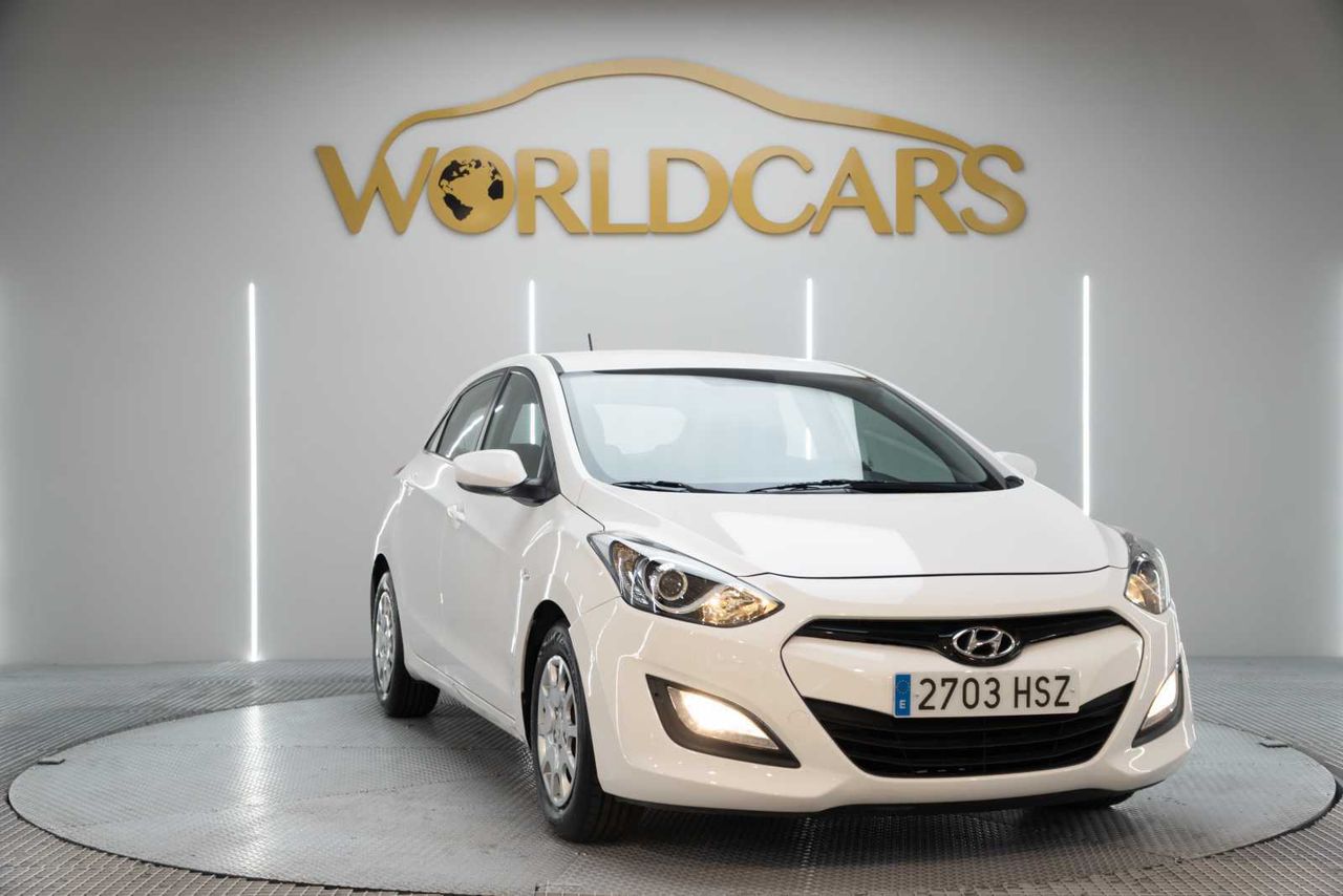 Hyundai i30    - Foto 4