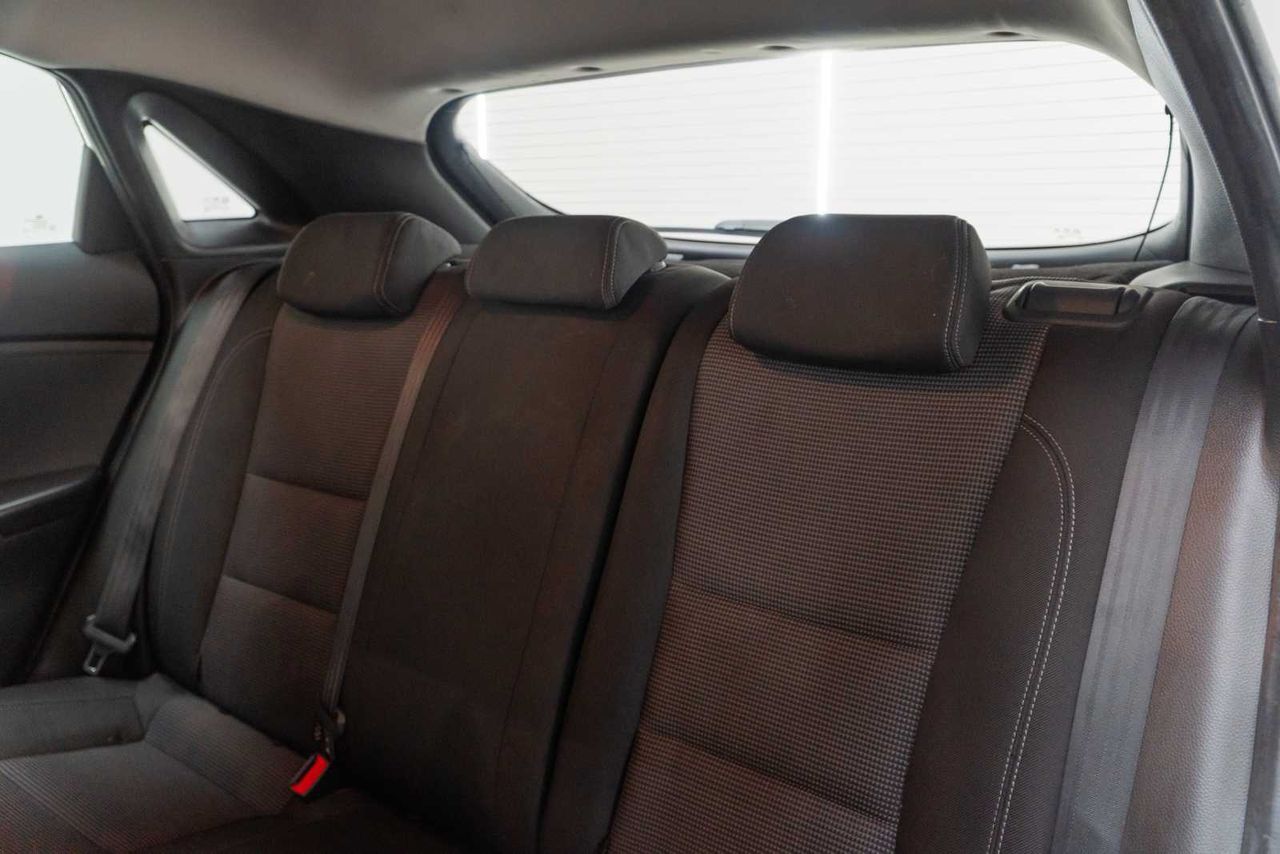 Hyundai i30    - Foto 14