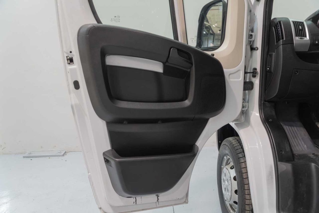Peugeot Boxer  335 l3 h2 bhdi 103kw (140cv) s&s 6  - Foto 13