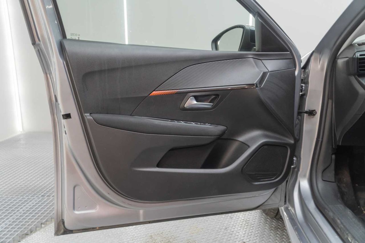 Peugeot 208  active pack 1.2 ptech 100cv  - Foto 17