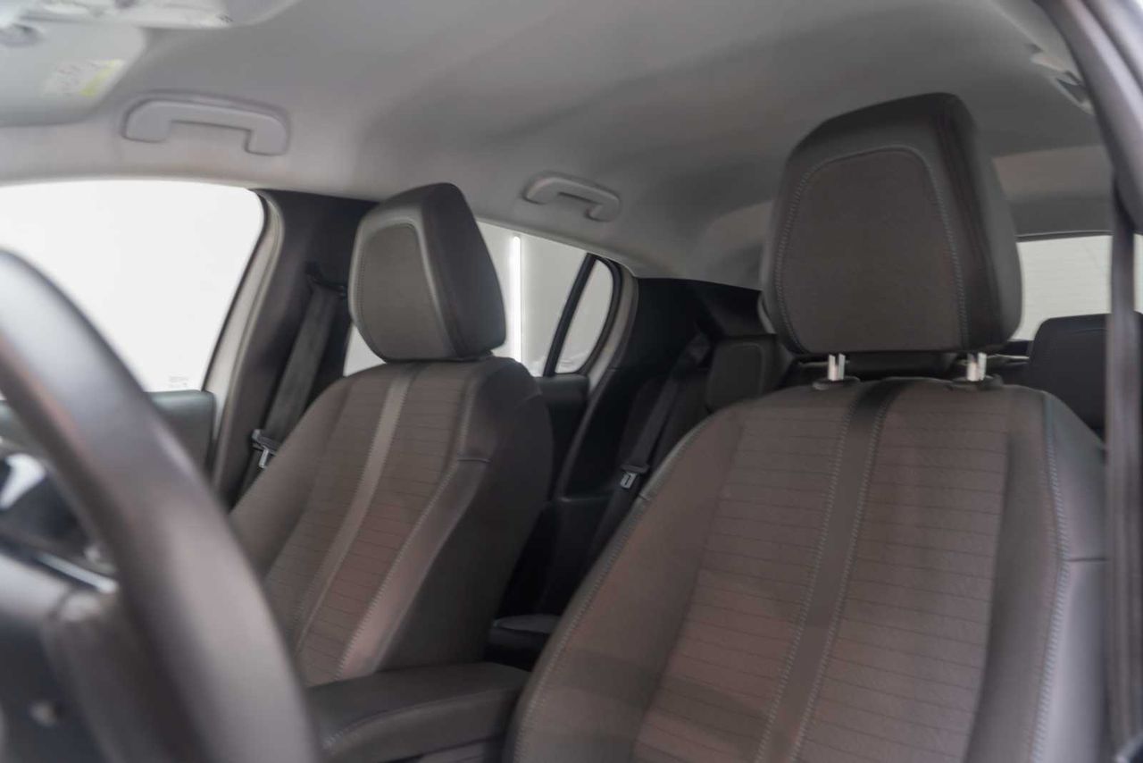 Peugeot 208  allure pack 1.2 ptech 100cv  - Foto 18