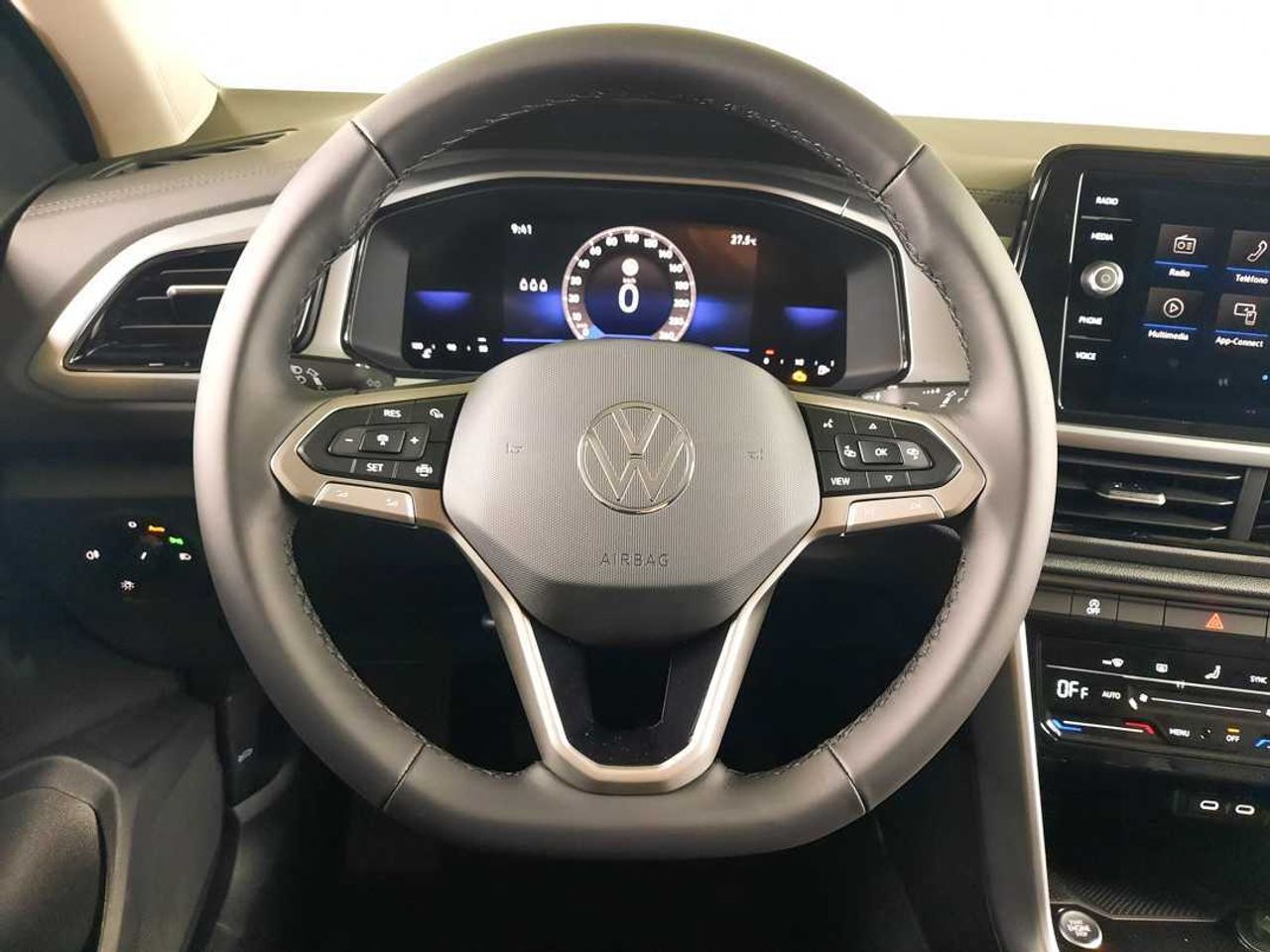 Volkswagen T-Roc  1.0 tsi más 85kw  - Foto 5
