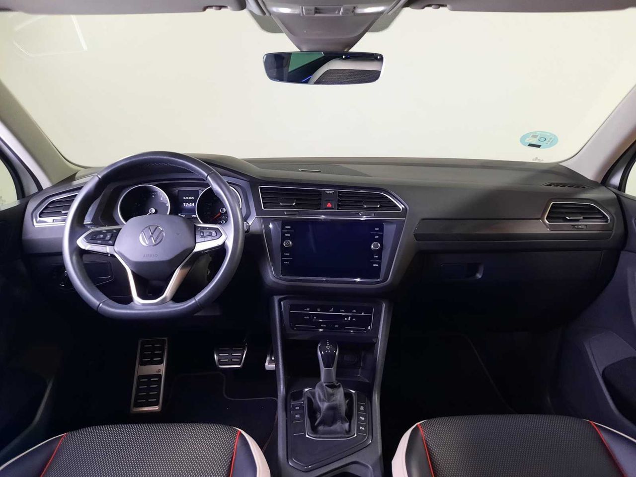 Volkswagen Tiguan  1.5 tsi urban sport dsg 110kw  - Foto 4