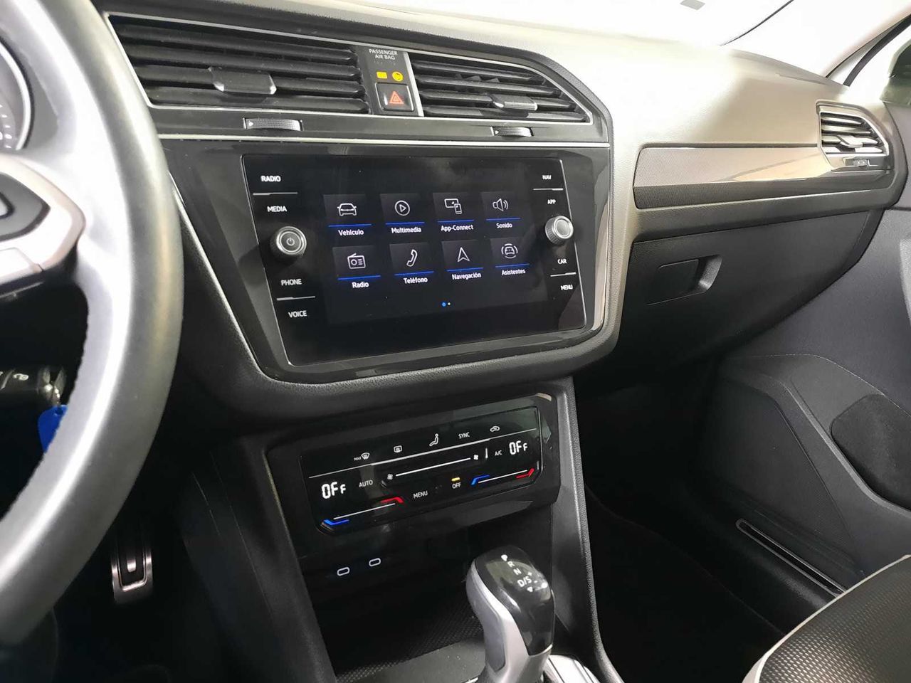 Volkswagen Tiguan  1.5 tsi urban sport dsg 110kw  - Foto 6