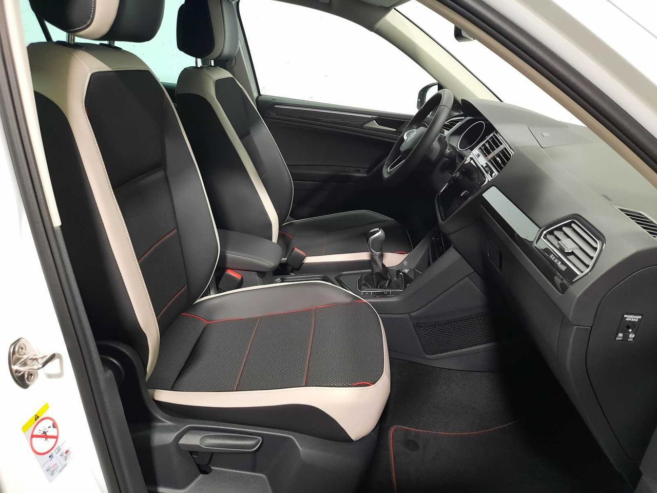 Volkswagen Tiguan  2.0tdi urban sport 110kw  - Foto 6
