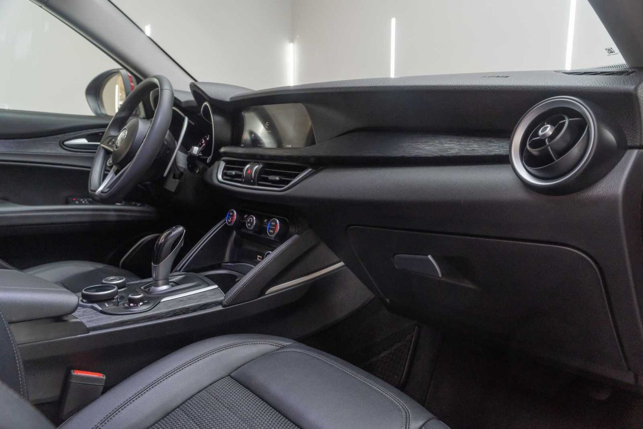 Alfa Romeo Stelvio 2.2 Diésel 154kW (210CV) Executive Q4 - Foto 24