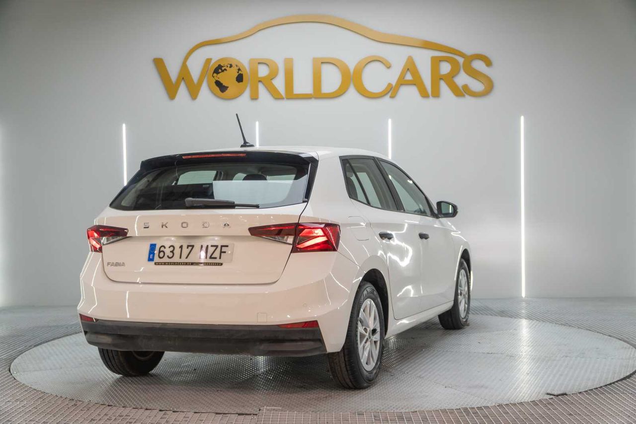 Skoda Fabia 1.0 TSI 70KW (95CV) Design  - Foto 6