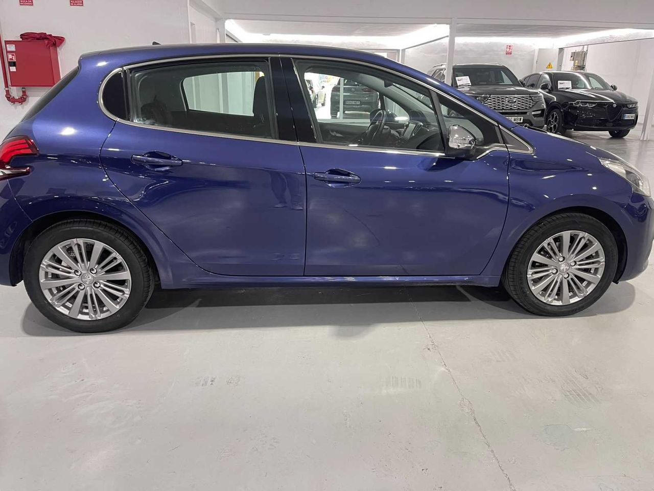 Peugeot 208 3P STYLE 1.2L PureTech 60KW (82CV)  - Foto 6