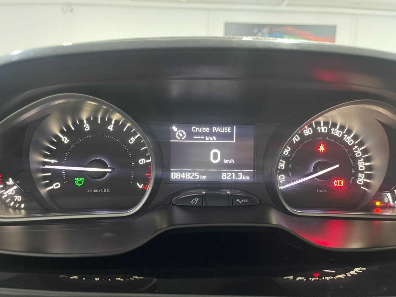 Peugeot 208 3P STYLE 1.2L PureTech 60KW (82CV)  - Foto 10