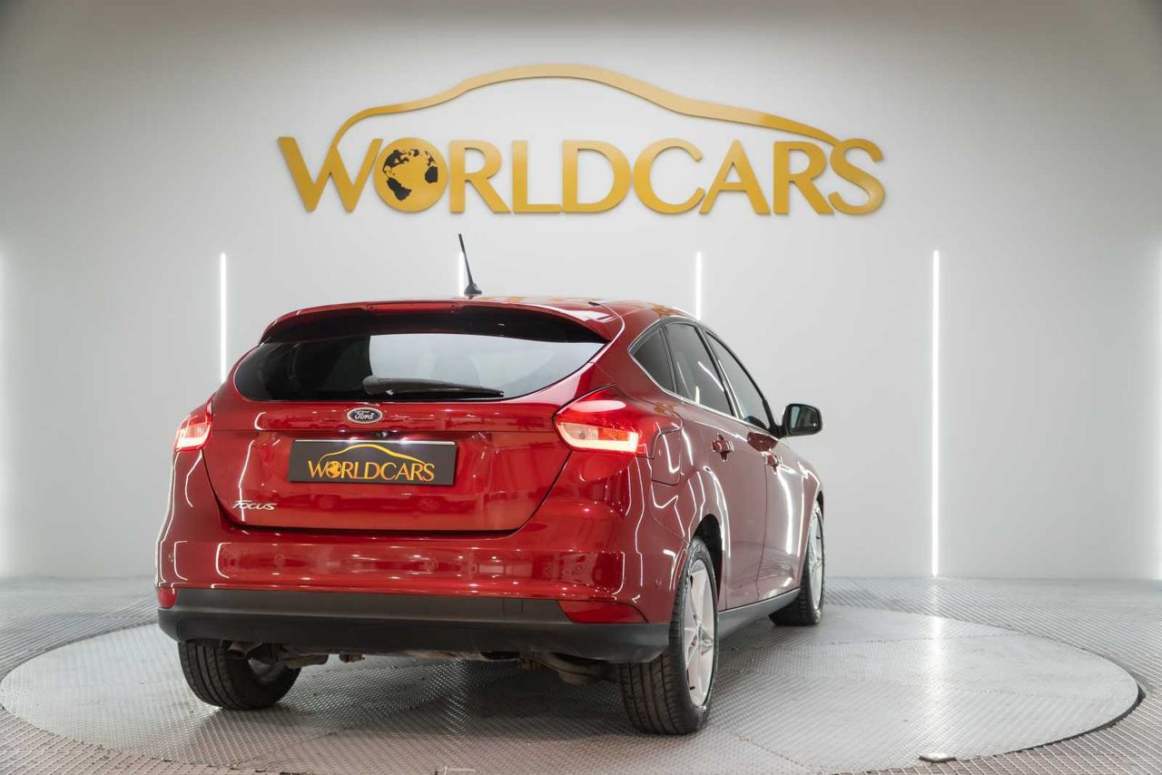 Ford Focus 1.5 tdci trend automatico 120cv  - Foto 6