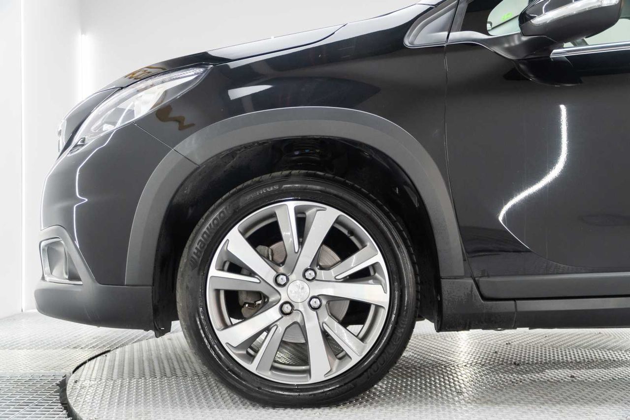 Peugeot 2008 Allure 1.2 PureTech 81KW (110CV) Auto  - Foto 24