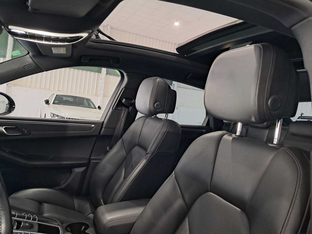 Porsche Macan - - Foto 5
