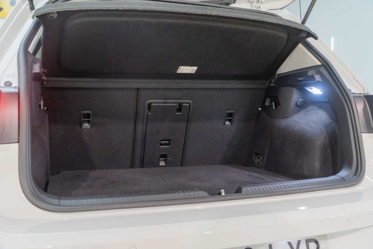 Volkswagen Golf Life 1.0 eTSI 81kW (110CV) DSG - Foto 11