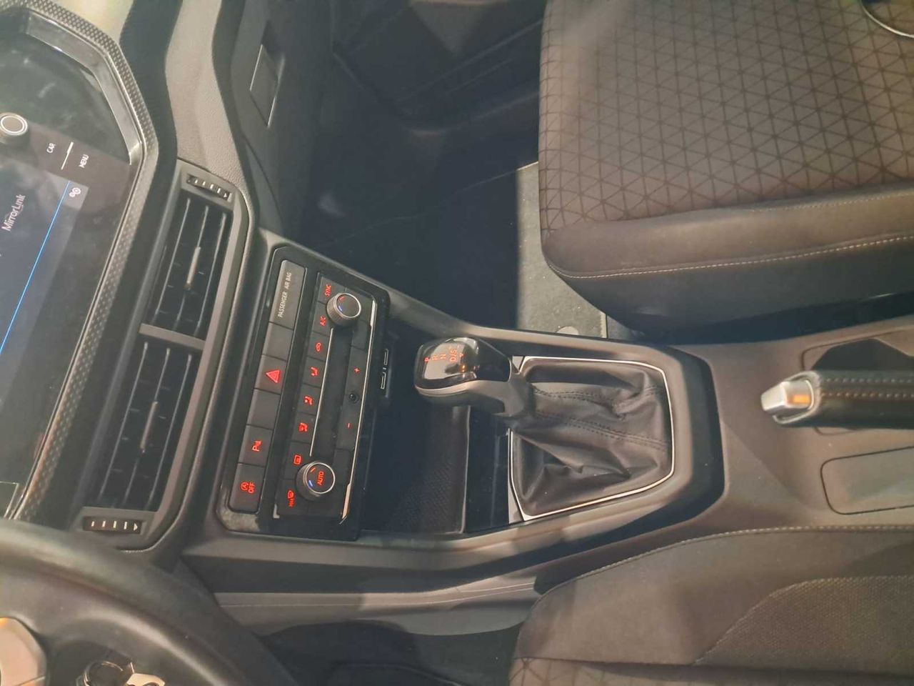 Volkswagen T-Cross Sport 1.0 TSI 85kW (115CV) DSG  - Foto 11