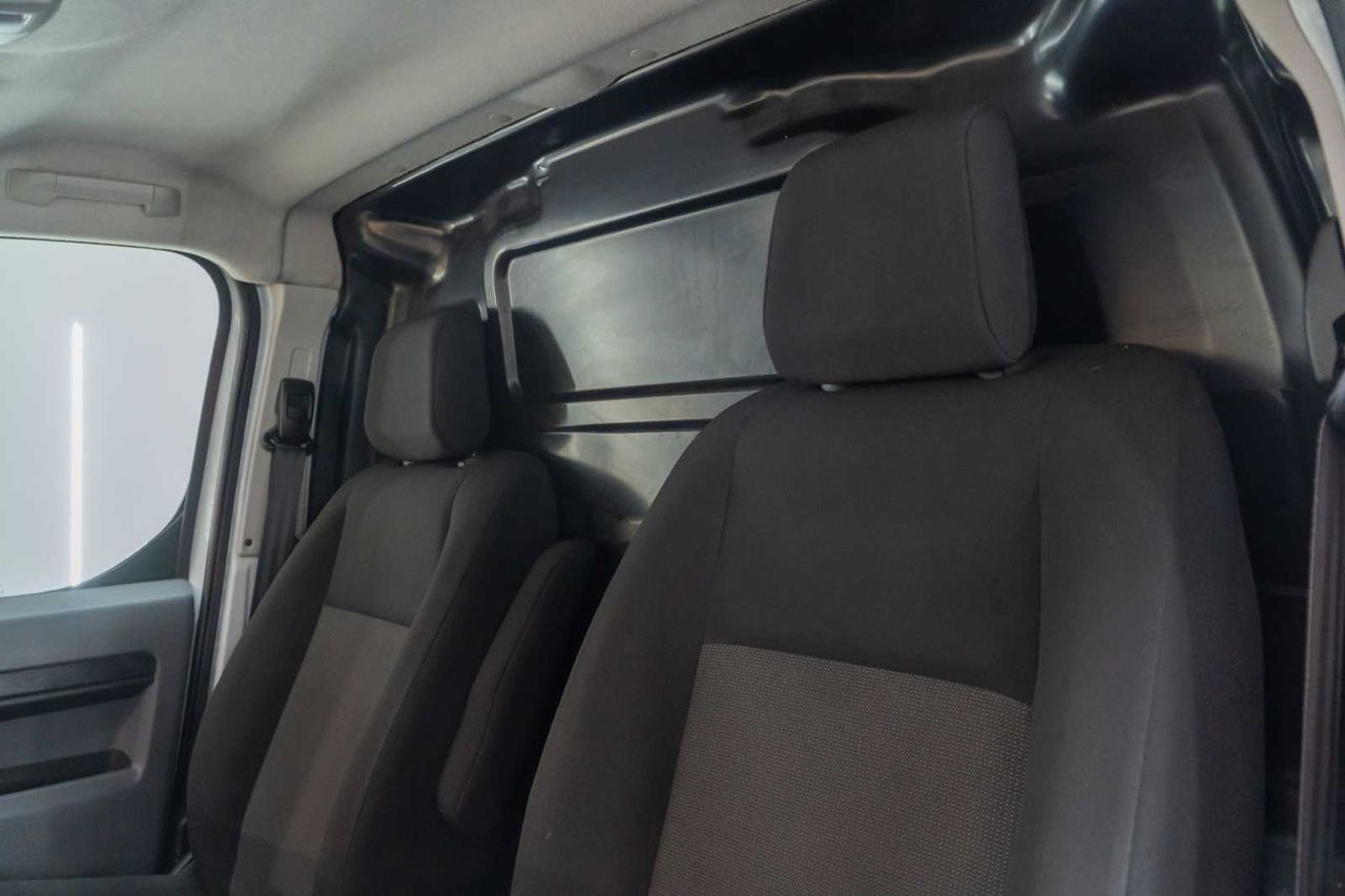 Opel Vivaro  furgón m expres  - Foto 18