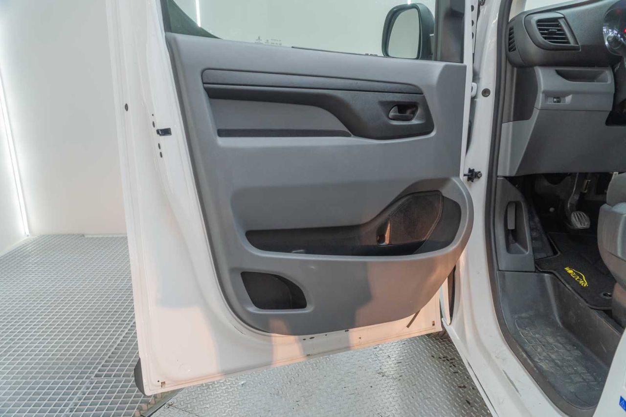 Opel Vivaro  furgón m expres  - Foto 17