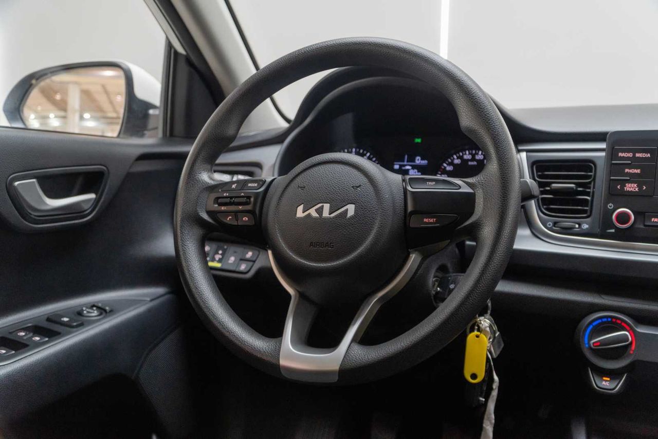 Kia Rio 1.2 DPi 62kW (84CV) Concept  - Foto 20