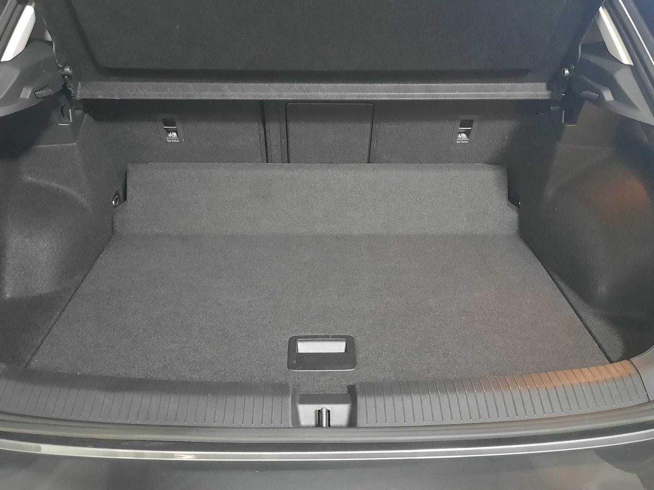 Volkswagen T-Roc Life 1.0 TSI 81kW (110CV)  - Foto 5