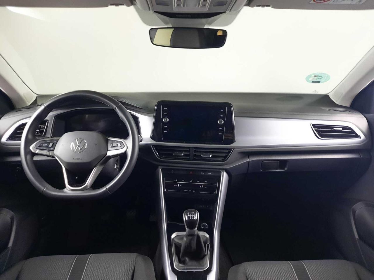 Volkswagen T-Roc Life 1.0 TSI 81kW (110CV)  - Foto 7