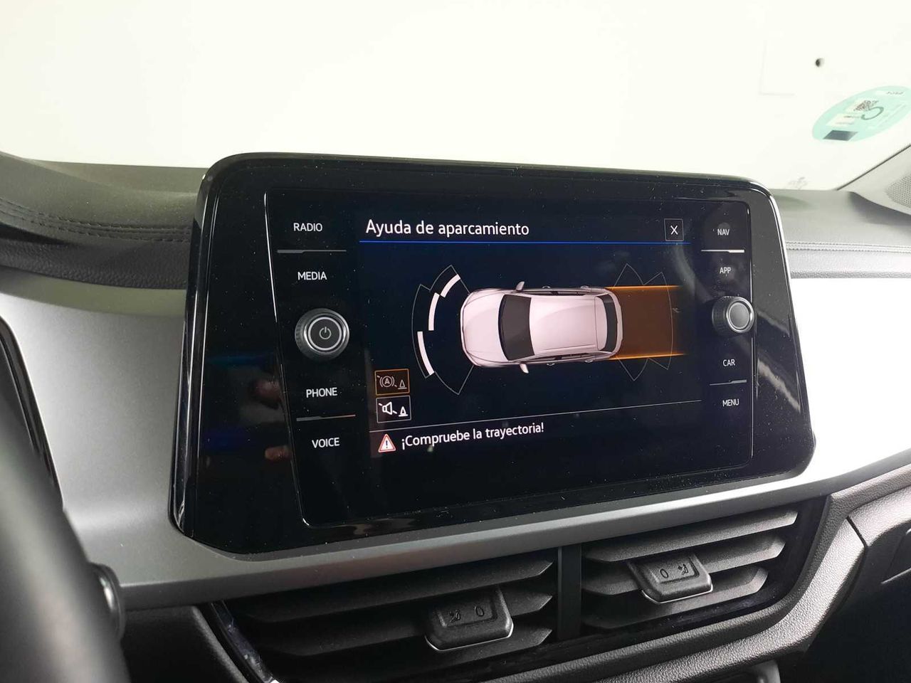 Volkswagen T-Roc Life 1.0 TSI 81kW (110CV)  - Foto 10