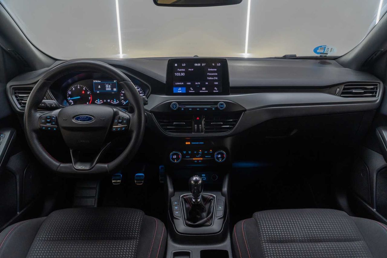Ford Focus 1.0 Ecoboost MHEV 92kW ST-Line  - Foto 20