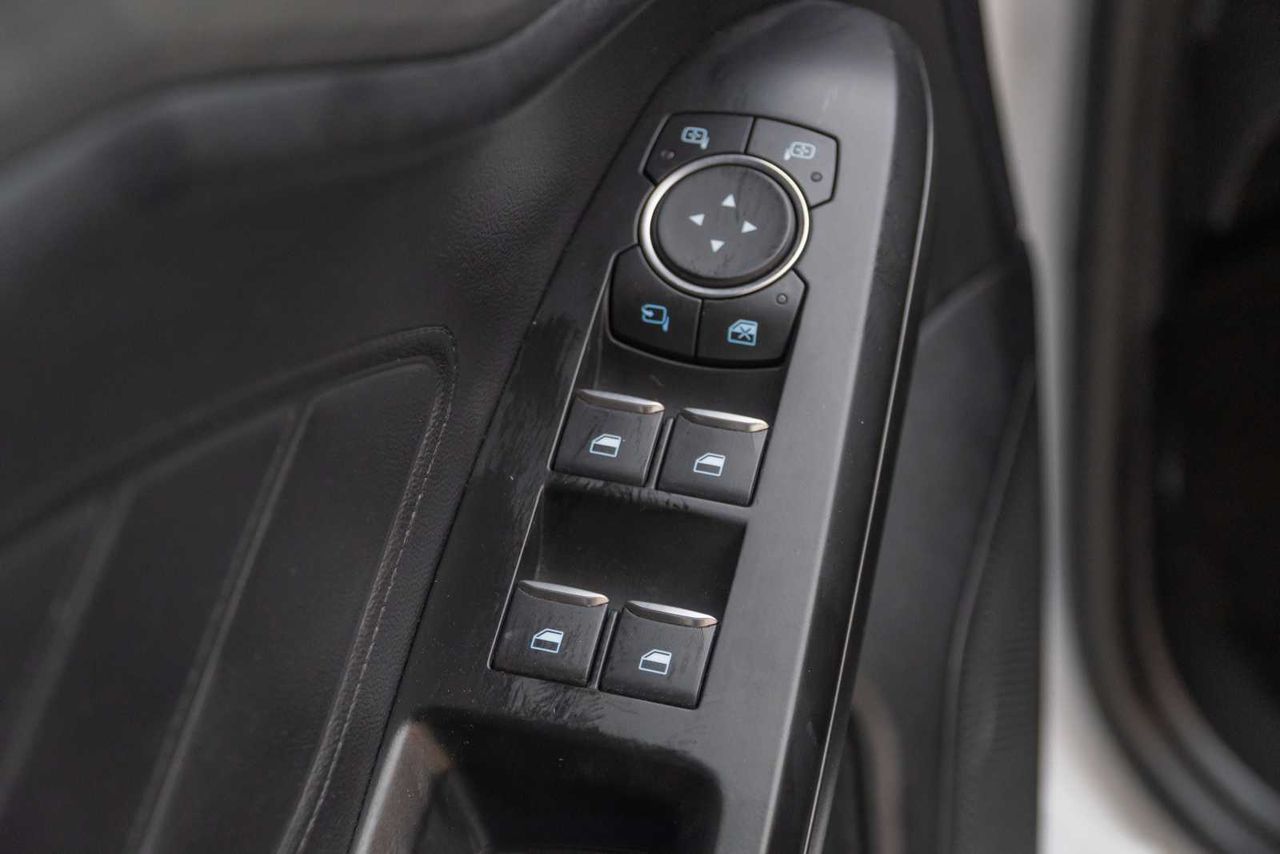 Ford Focus 2.0 Ecoblue 110kW Titanium Auto Sportbr.  - Foto 14