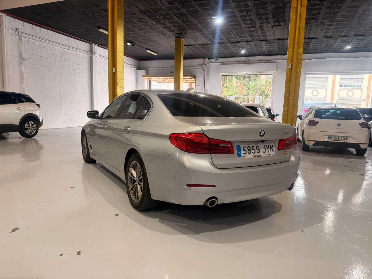 BMW Serie 5 520d  - Foto 4