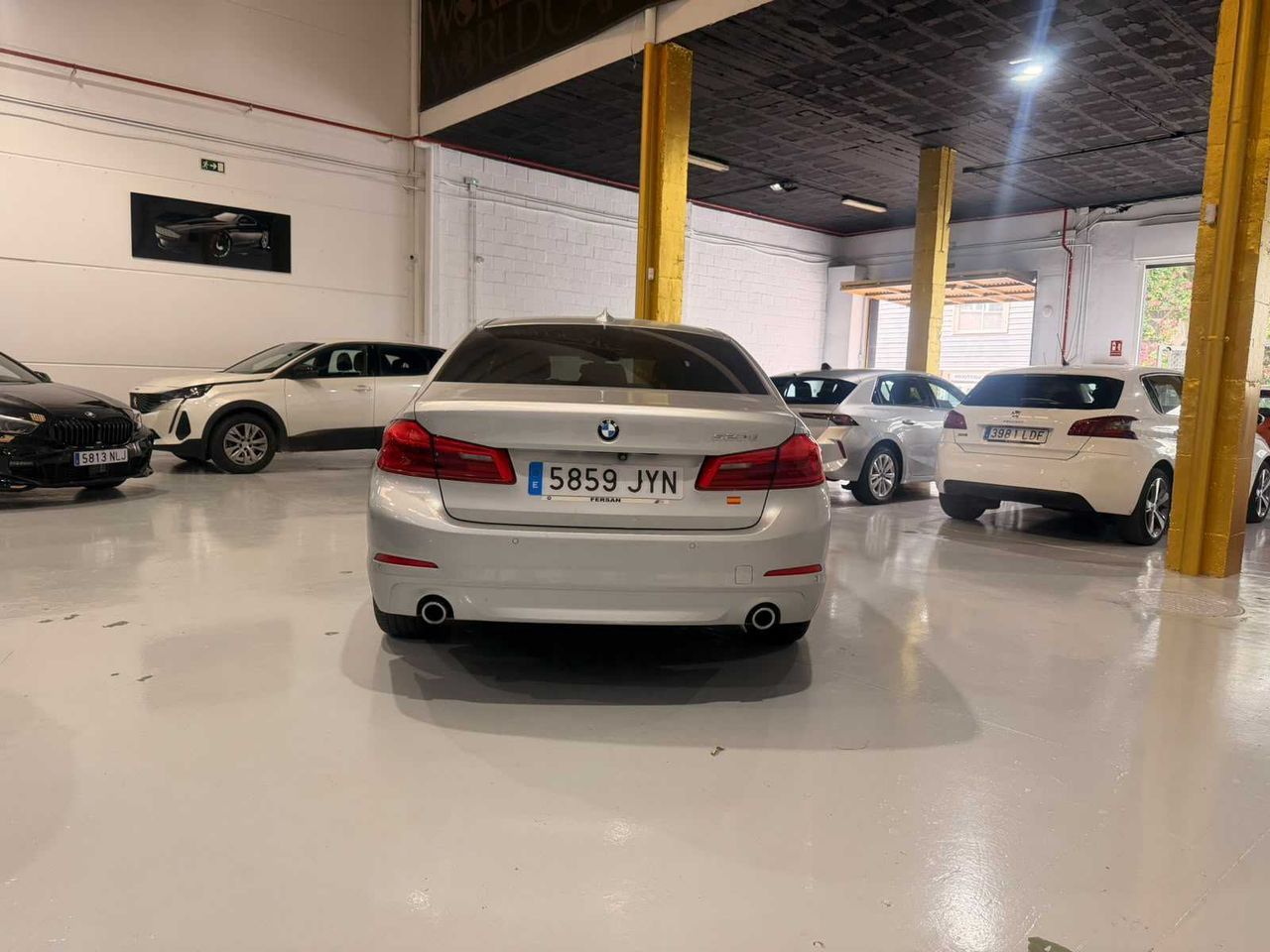 BMW Serie 5 520d  - Foto 5
