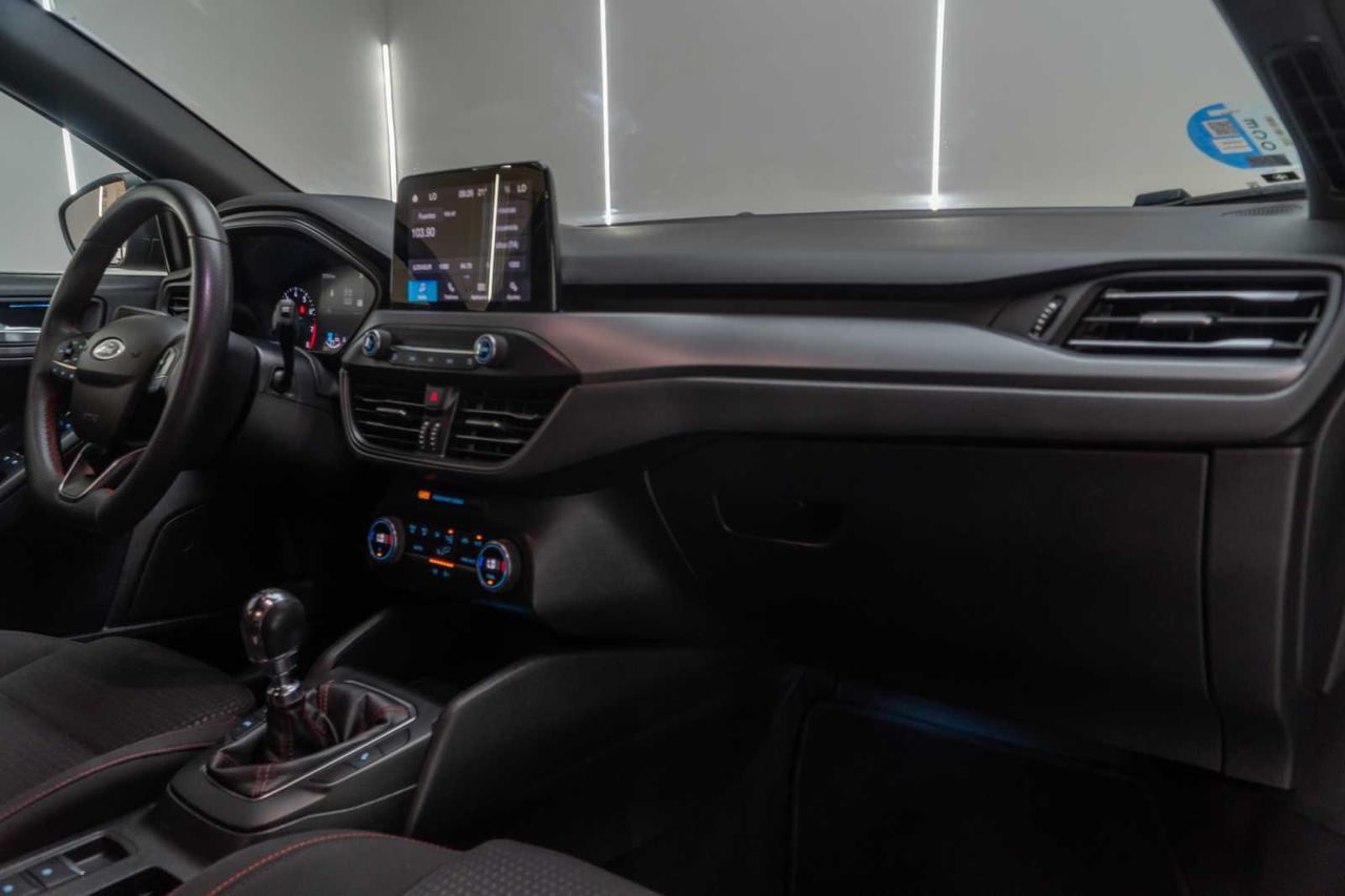 Ford Focus 1.0 Ecoboost MHEV 92kW ST-Line  - Foto 23