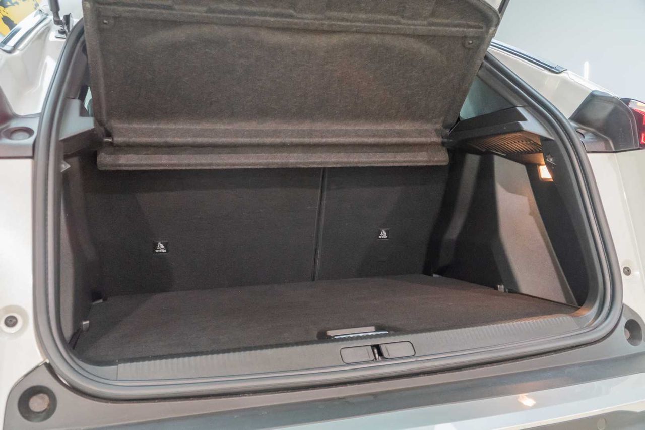 Peugeot 2008 GT Puretech 130 S&S 6 Vel. MAN  - Foto 11