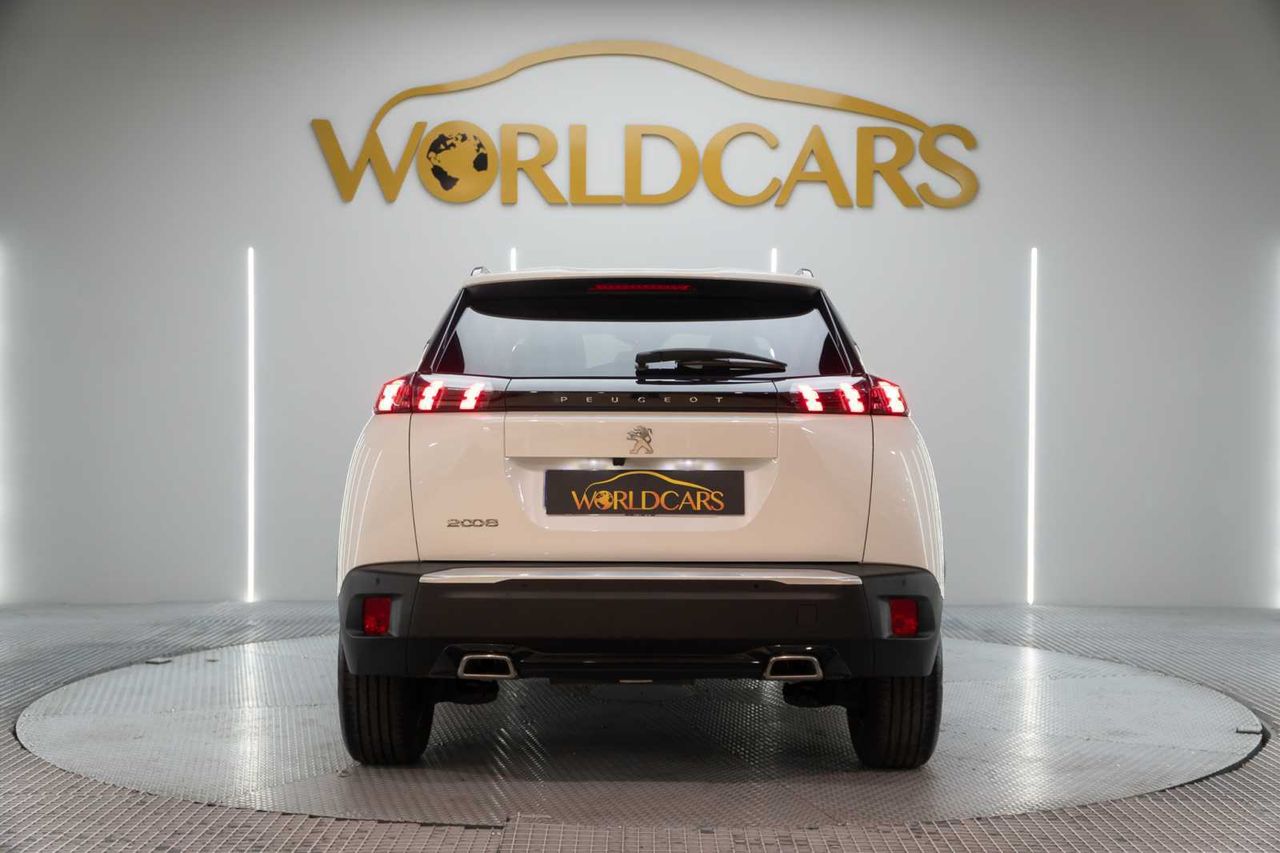 Peugeot 2008 GT Puretech 130 S&S 6 Vel. MAN  - Foto 7