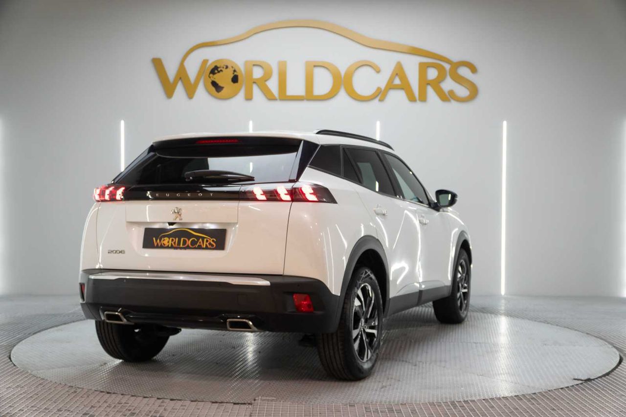 Peugeot 2008 GT Puretech 130 S&S 6 Vel. MAN  - Foto 6