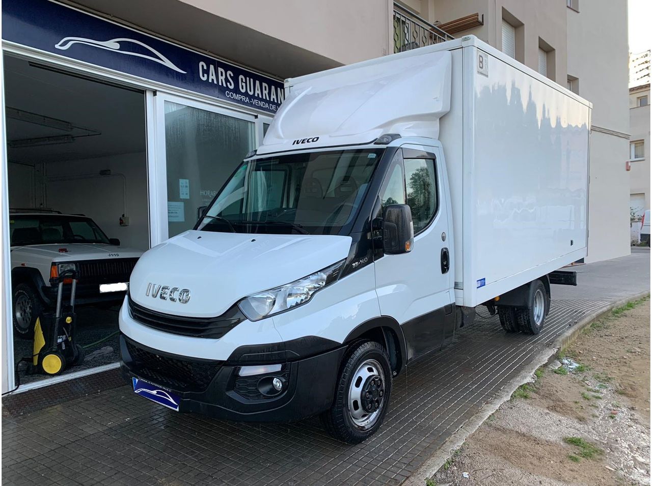 Iveco  de segunda mano - iveco daily 2019 /