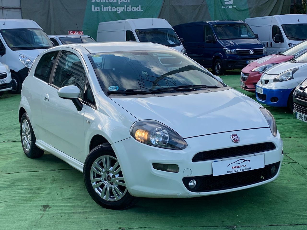fiat punto 2015 / foto grande (3)