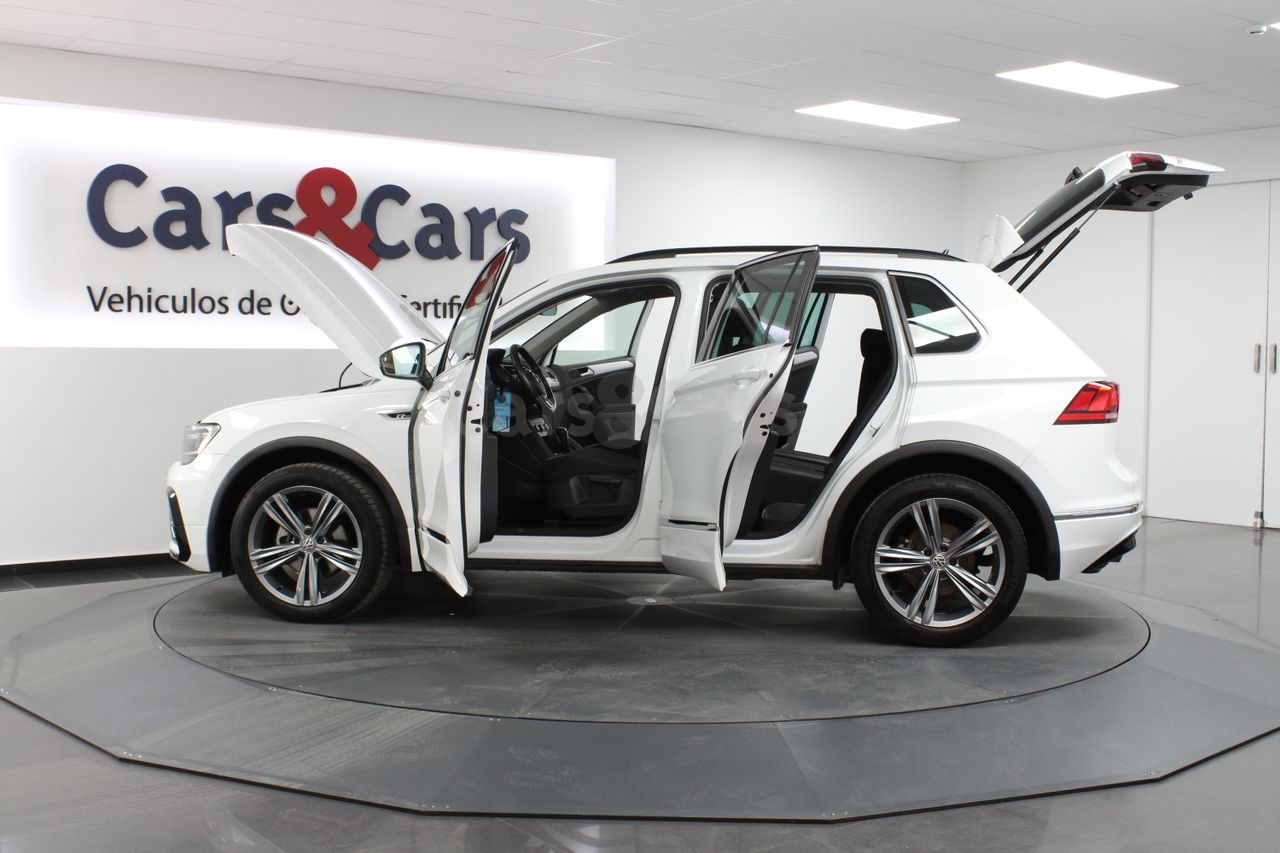 Foto 23 del anuncio Volkswagen Tiguan 2.0TDI Advance DSG 110k - E 3165 LHW de segunda mano en Madrid