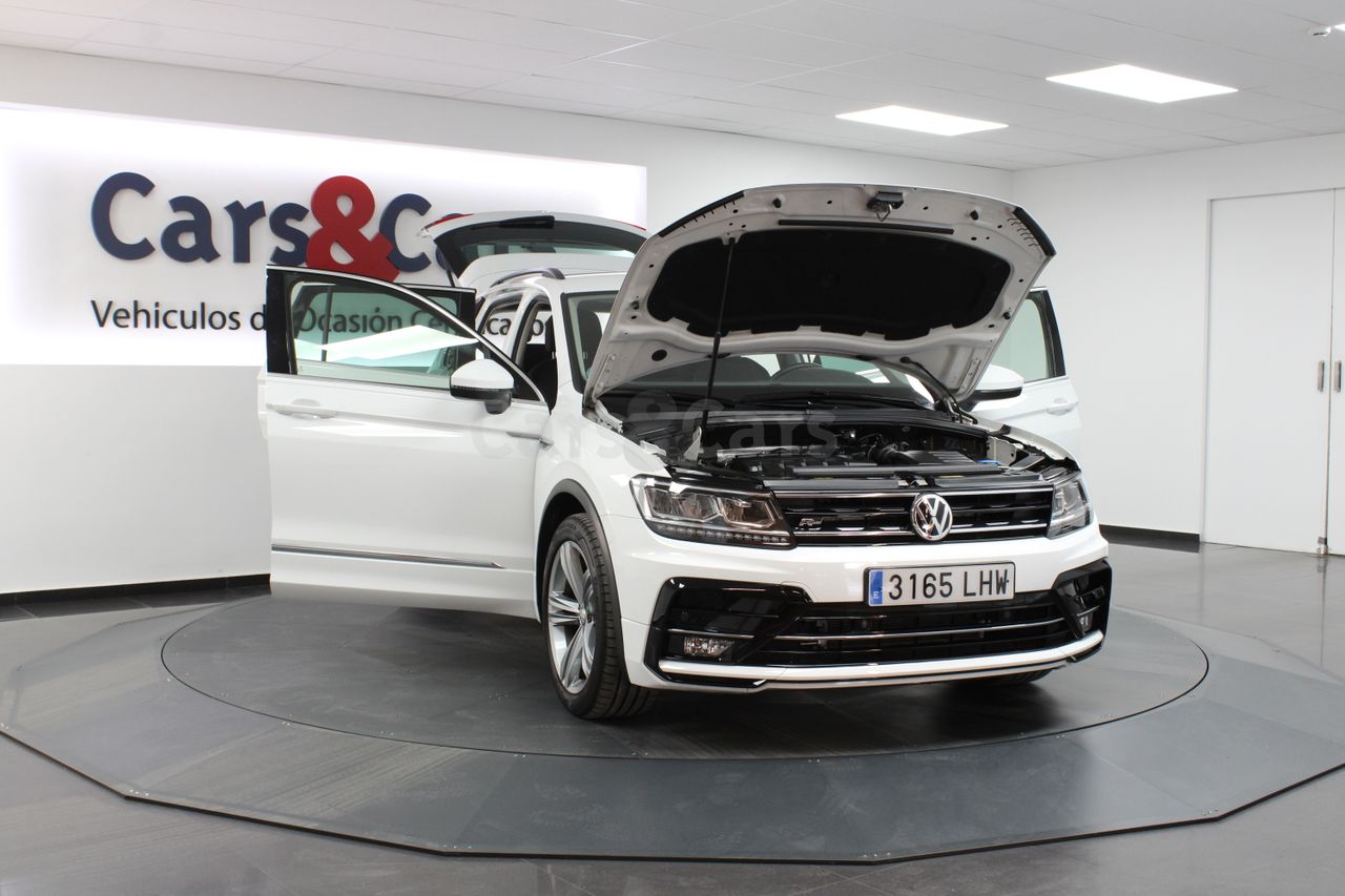 Foto 15 del anuncio Volkswagen Tiguan 2.0TDI Advance DSG 110k - E 3165 LHW de segunda mano en Madrid
