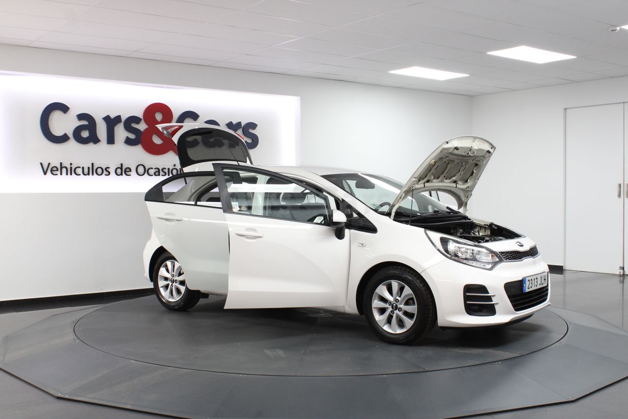 Foto 16 del anuncio Kia Rio 1.2 CVVT Drive - E 2313 JLH de segunda mano en Madrid