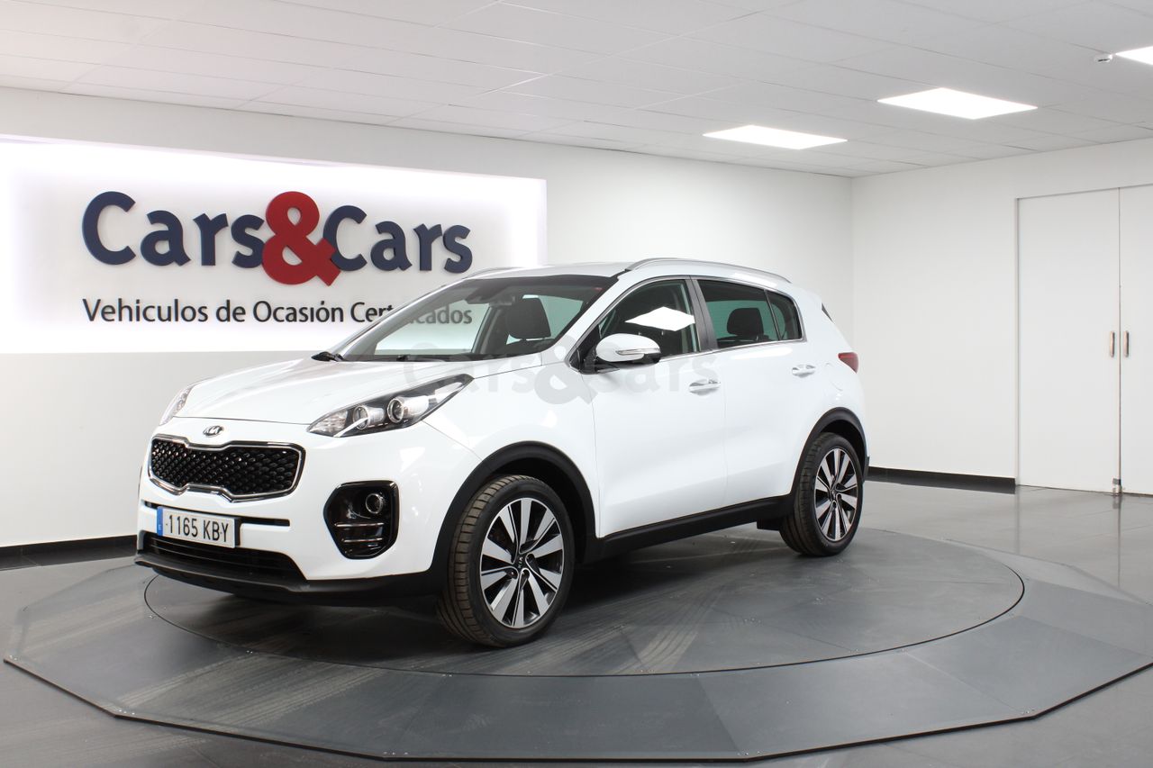 Kia Sportage ocasión segunda mano 2017 Diésel por 17.745€ en Madrid